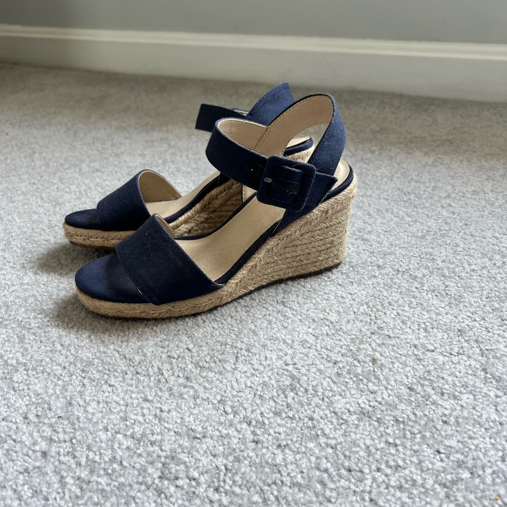 Life Stride Women’s Wedge Sandals in navy size 5 - Picture 4 of 6